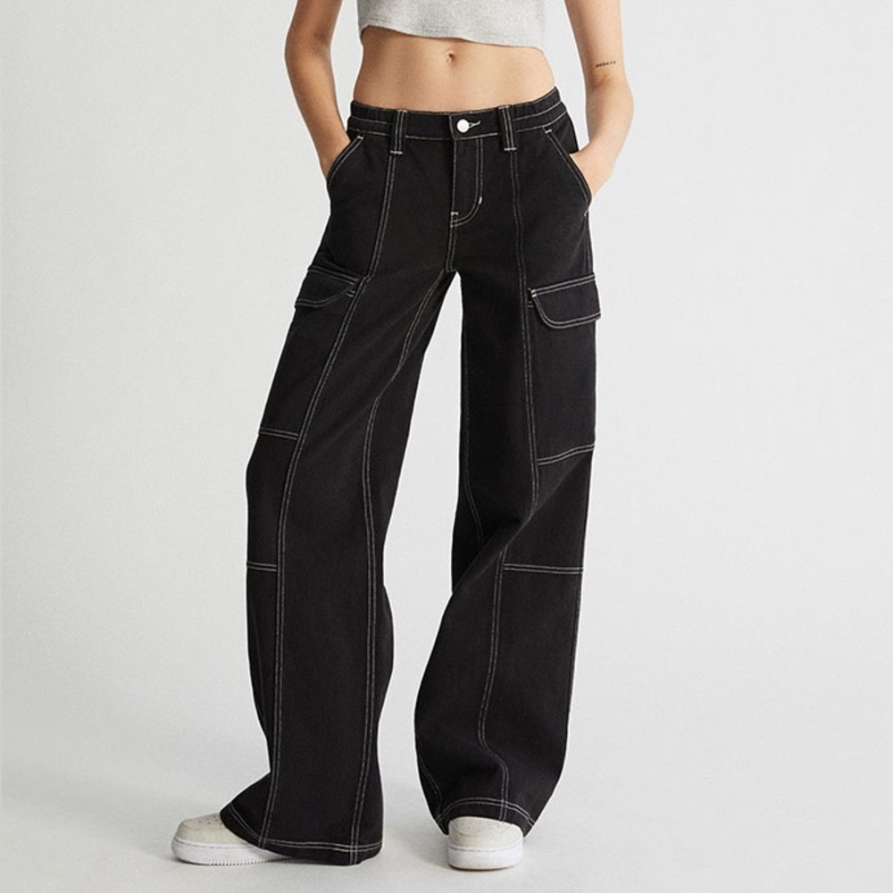 Pacsun Black Low Rise Puddle Cargo Pants - XS